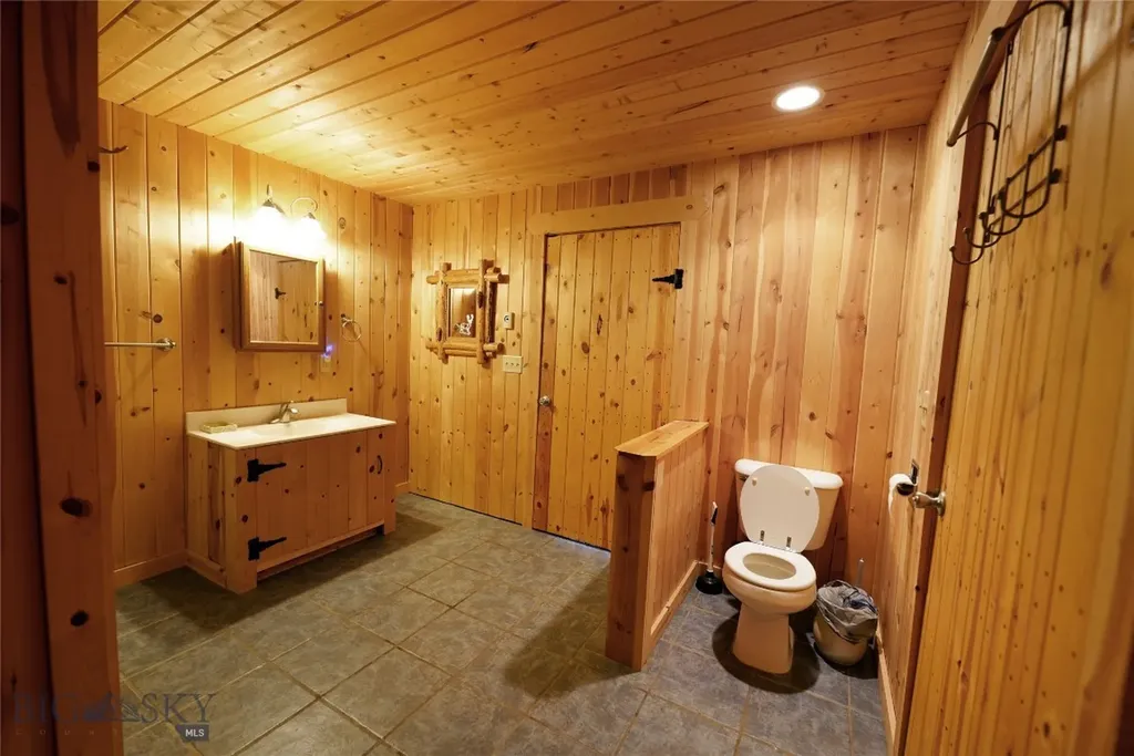 98 Pony Road Livingston MT 59047