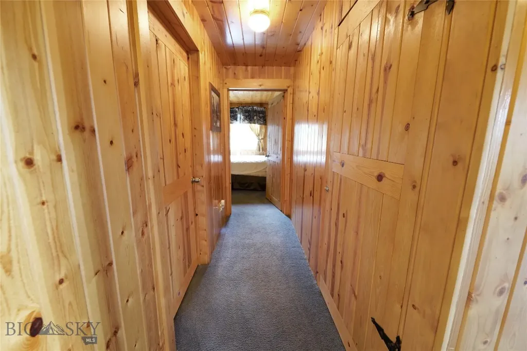 98 Pony Road Livingston MT 59047