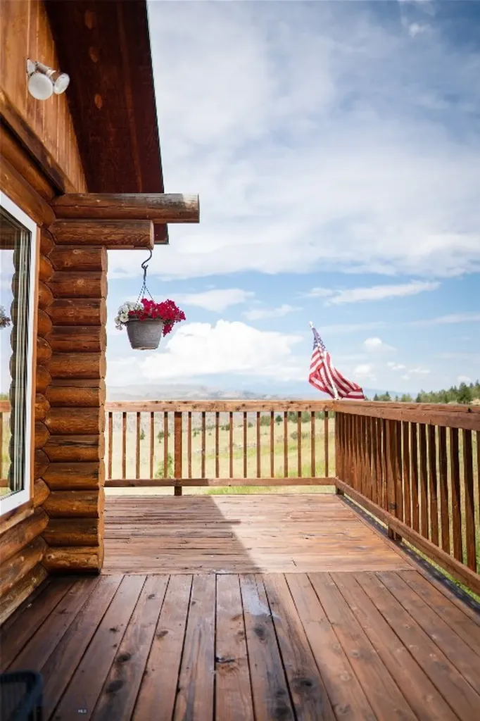 98 Pony Road Livingston MT 59047