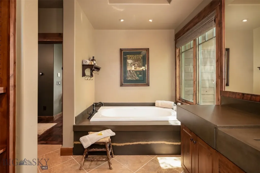 1660 South Fork Road Big Sky MT 59716