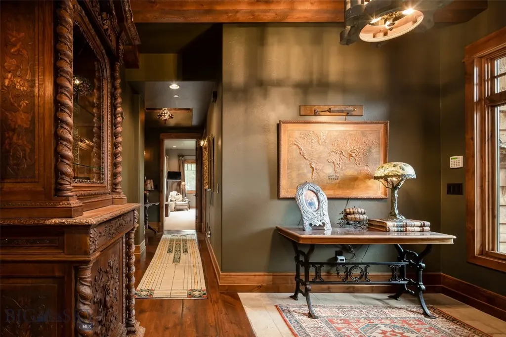 1660 South Fork Road Big Sky MT 59716