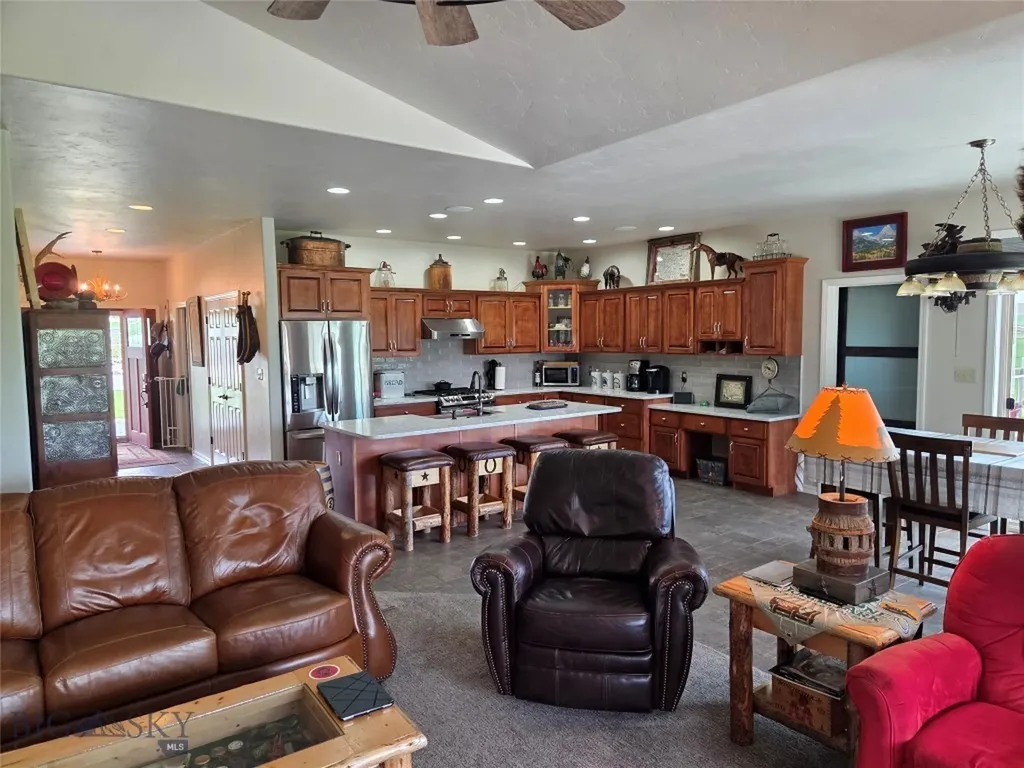 6 Hawks Court Sheridan MT 59749