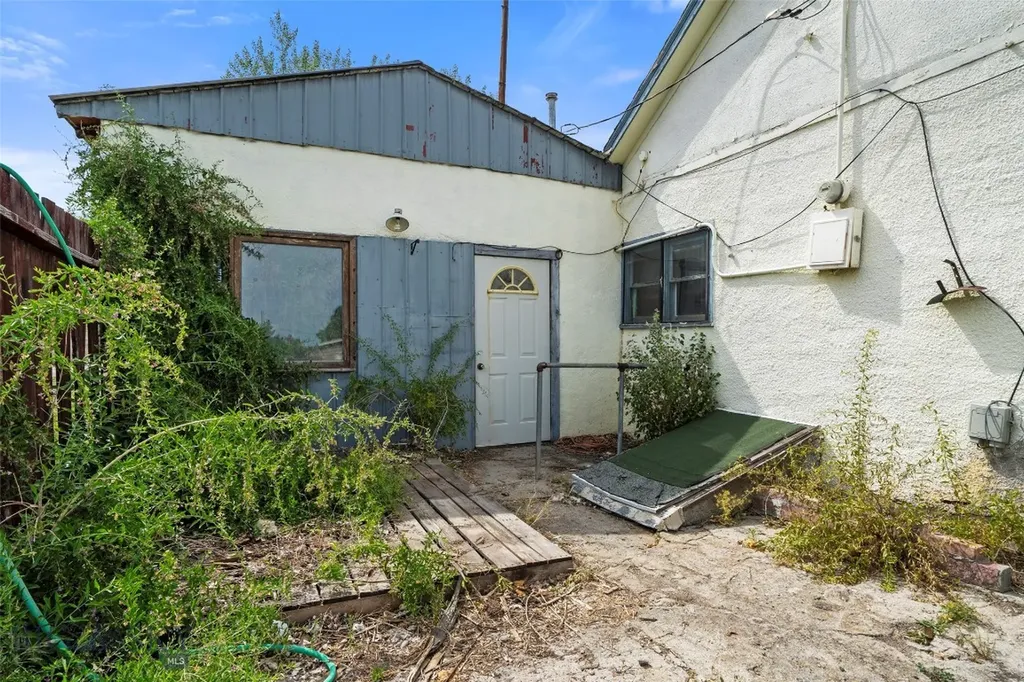 103 S Whitehall Street Whitehall MT 59759