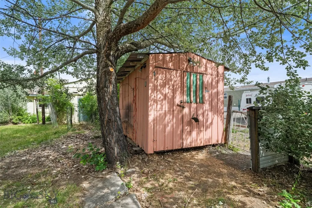 103 S Whitehall Street Whitehall MT 59759