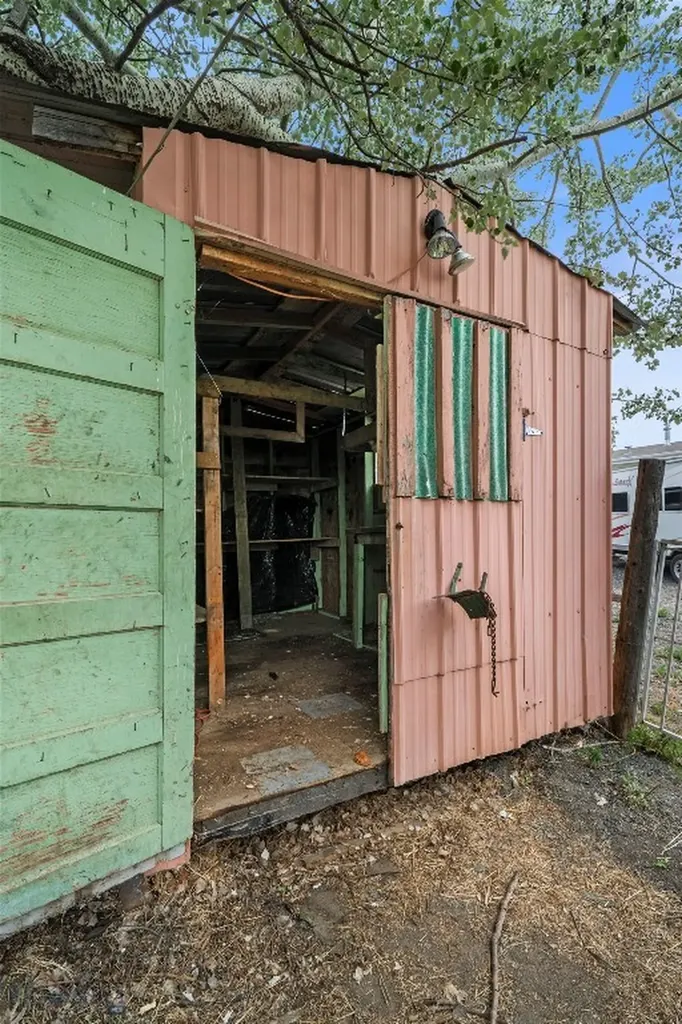 103 S Whitehall Street Whitehall MT 59759