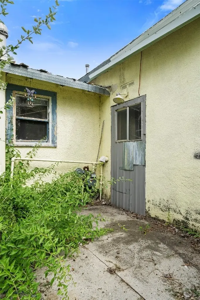 103 S Whitehall Street Whitehall MT 59759