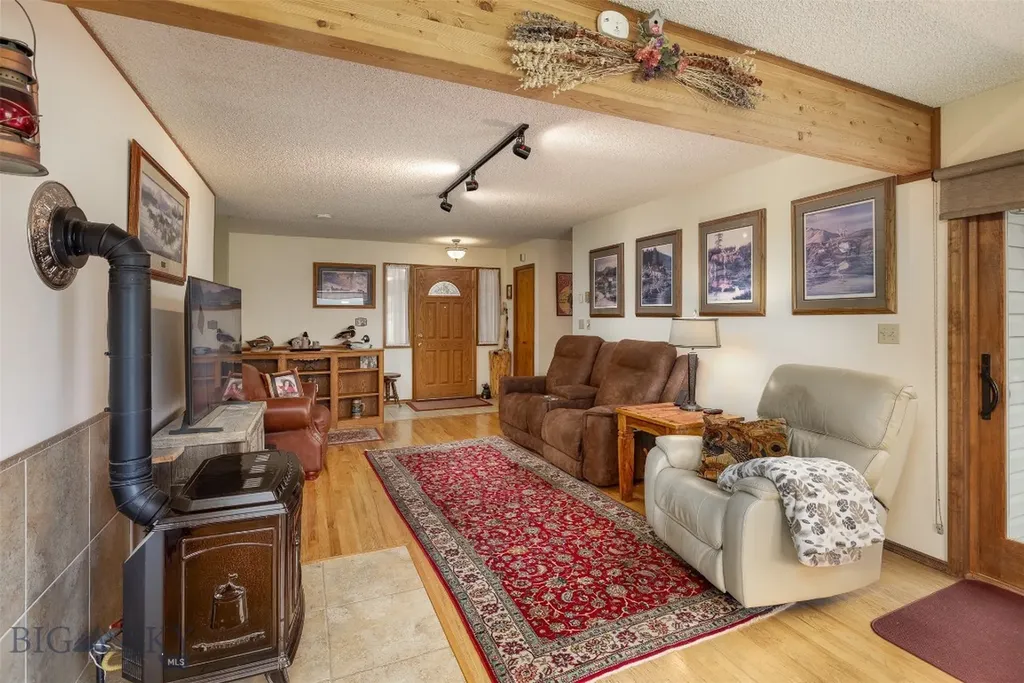 9 Indian Paintbrush Drive Bozeman MT 59718