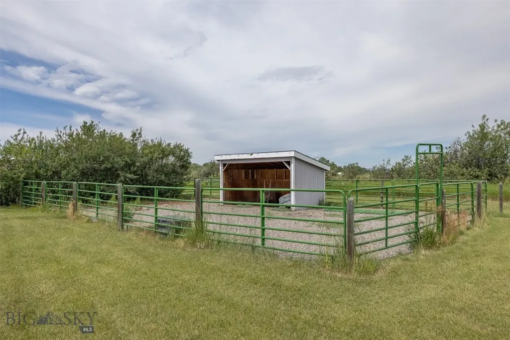 9 Indian Paintbrush Drive Bozeman MT 59718