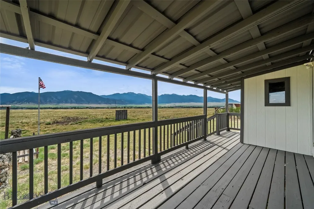 1406 Jack Rabbit Lane Whitehall MT 59759