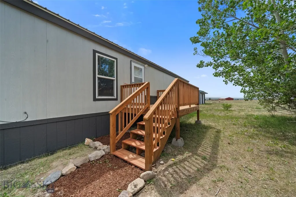 1406 Jack Rabbit Lane Whitehall MT 59759