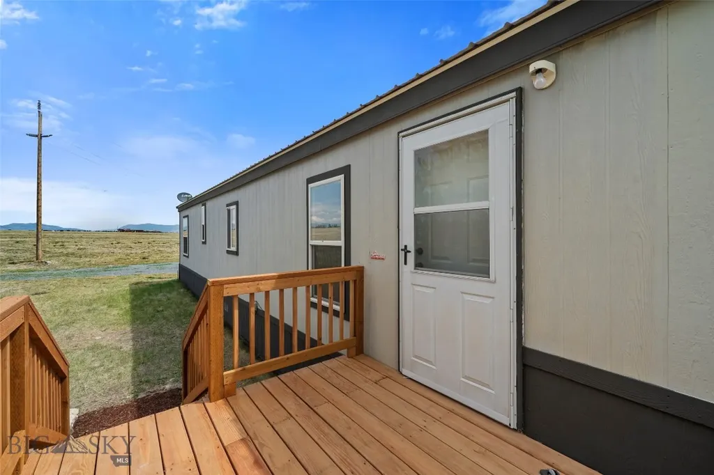 1406 Jack Rabbit Lane Whitehall MT 59759