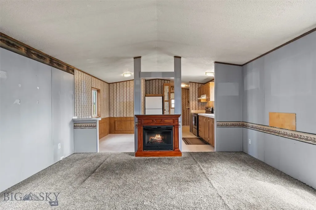 1406 Jack Rabbit Lane Whitehall MT 59759