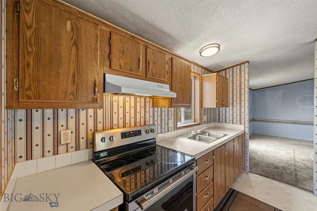 1406 Jack Rabbit Lane Whitehall MT 59759