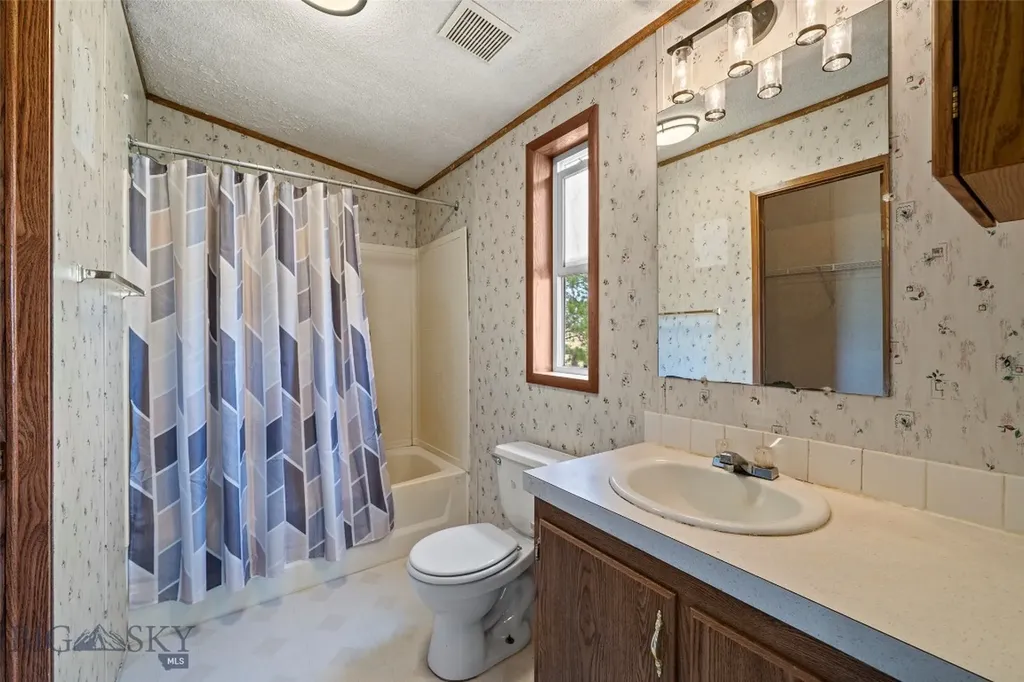 1406 Jack Rabbit Lane Whitehall MT 59759