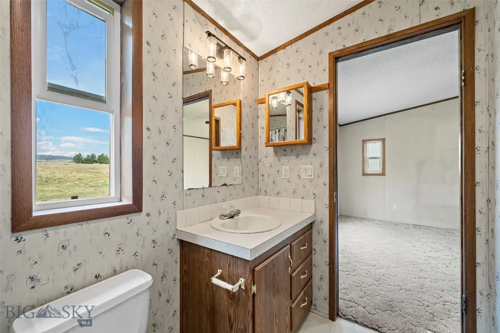1406 Jack Rabbit Lane Whitehall MT 59759