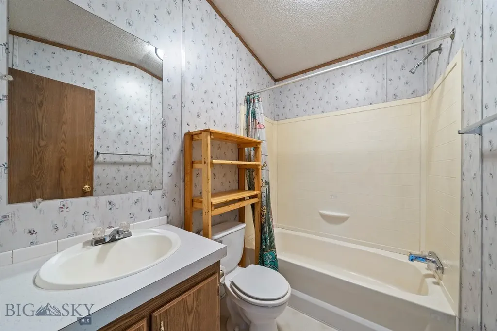 1406 Jack Rabbit Lane Whitehall MT 59759
