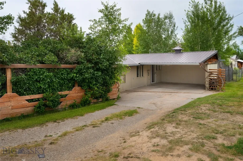 403 4th Avenue NE White Sulphur Springs MT 59645