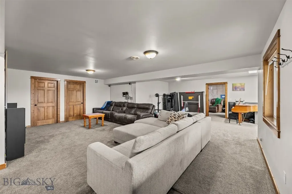 1122 Ridgeview Trail Livingston MT 59047