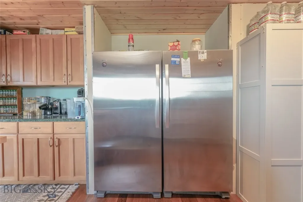 12 Madison Drive Whitehall MT 59759