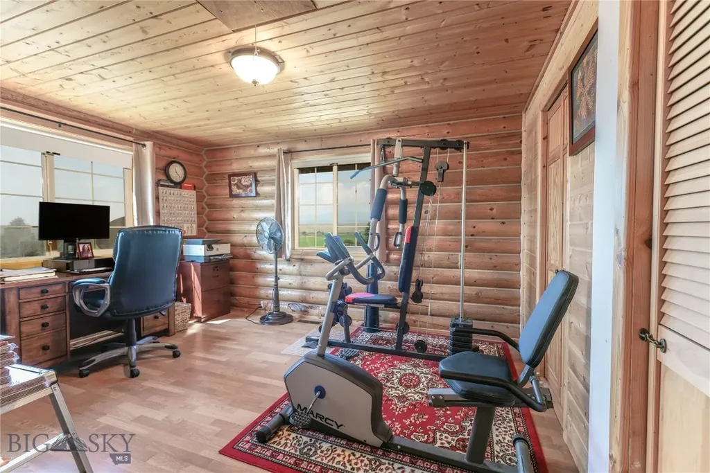 12 Madison Drive Whitehall MT 59759