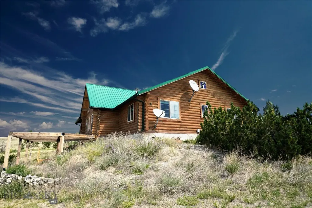 12 Madison Drive Whitehall MT 59759