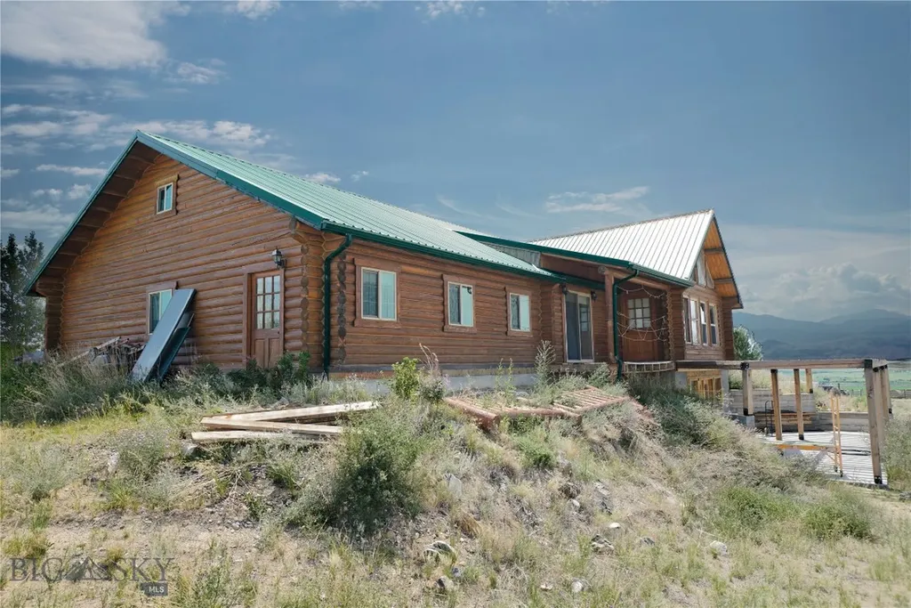 12 Madison Drive Whitehall MT 59759