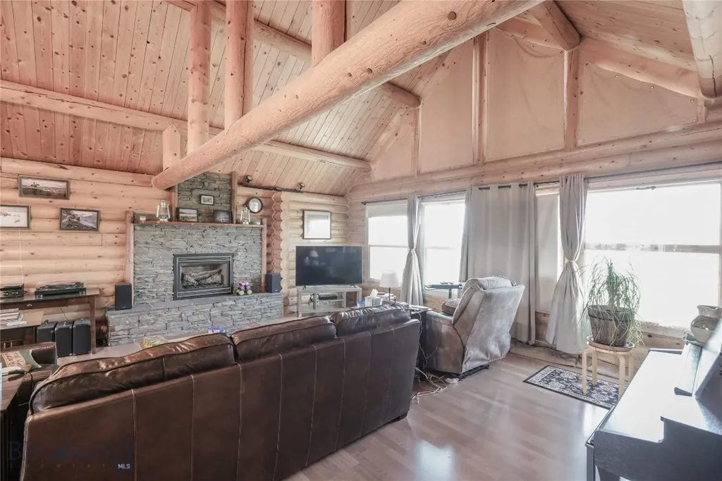 12 Madison Drive Whitehall MT 59759