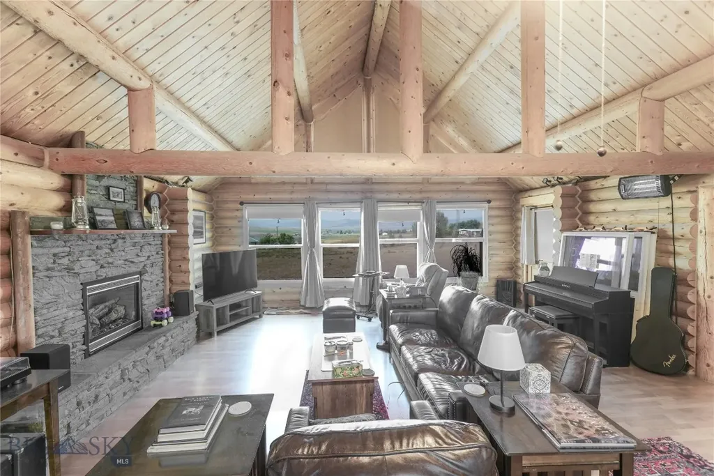 12 Madison Drive Whitehall MT 59759