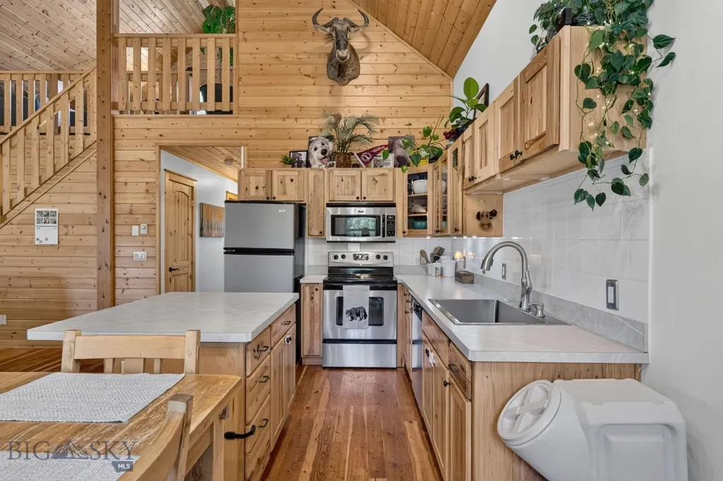 252 Moose Drive West Yellowstone MT 59758