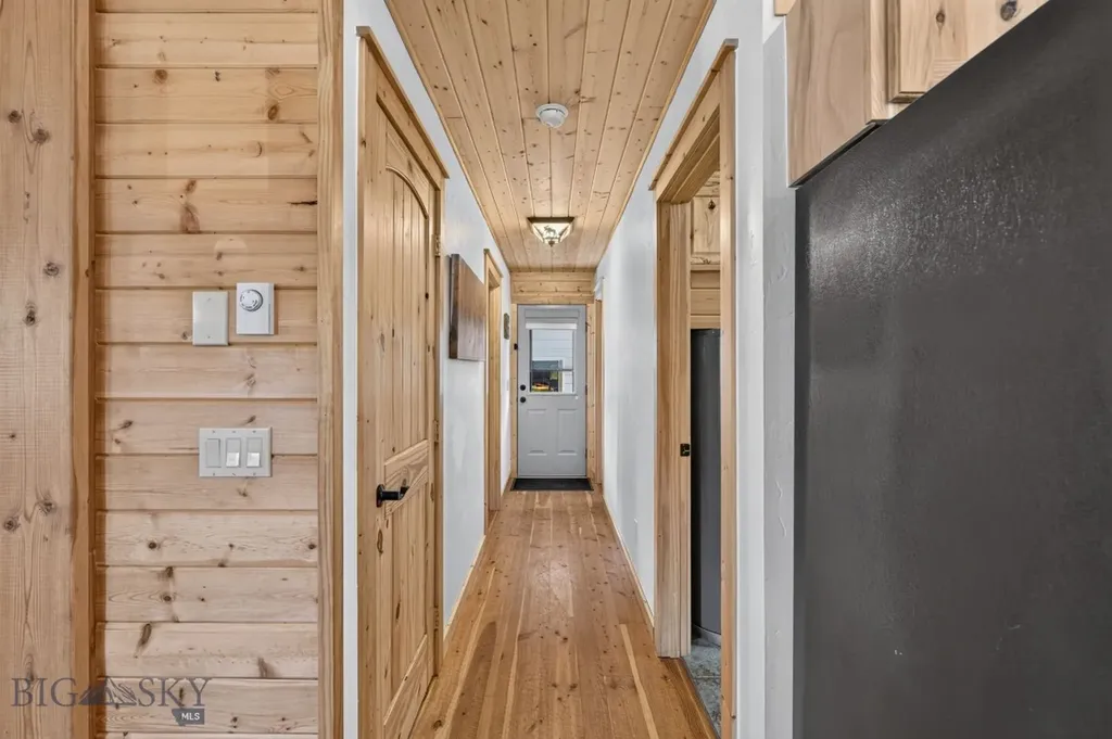 252 Moose Drive West Yellowstone MT 59758
