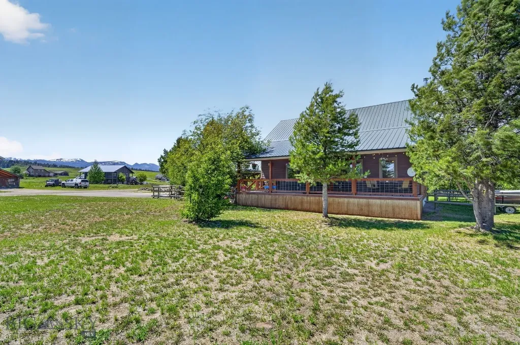 252 Moose Drive West Yellowstone MT 59758