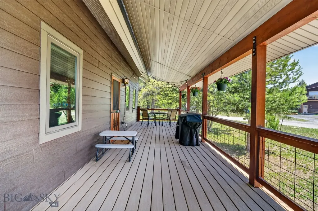 252 Moose Drive West Yellowstone MT 59758