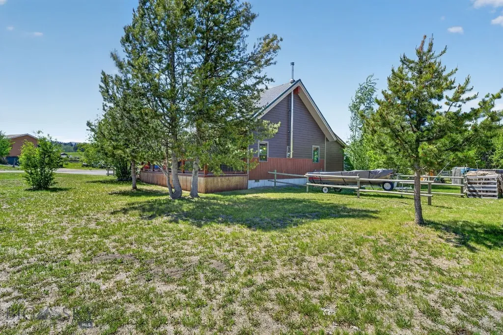 252 Moose Drive West Yellowstone MT 59758
