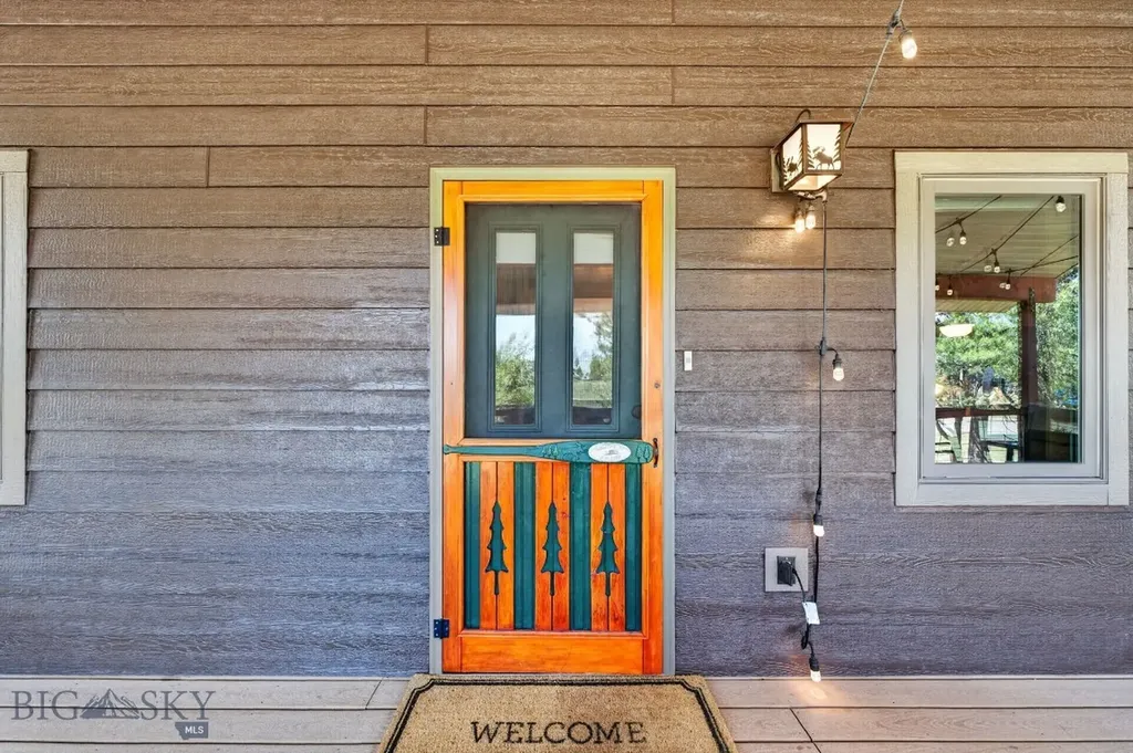 252 Moose Drive West Yellowstone MT 59758