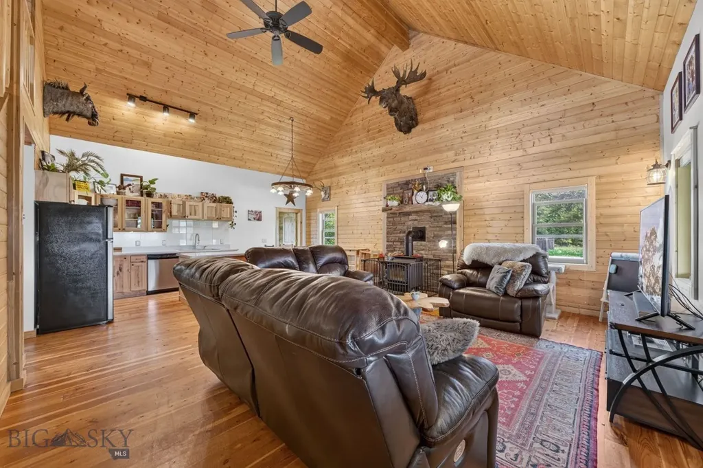 252 Moose Drive West Yellowstone MT 59758