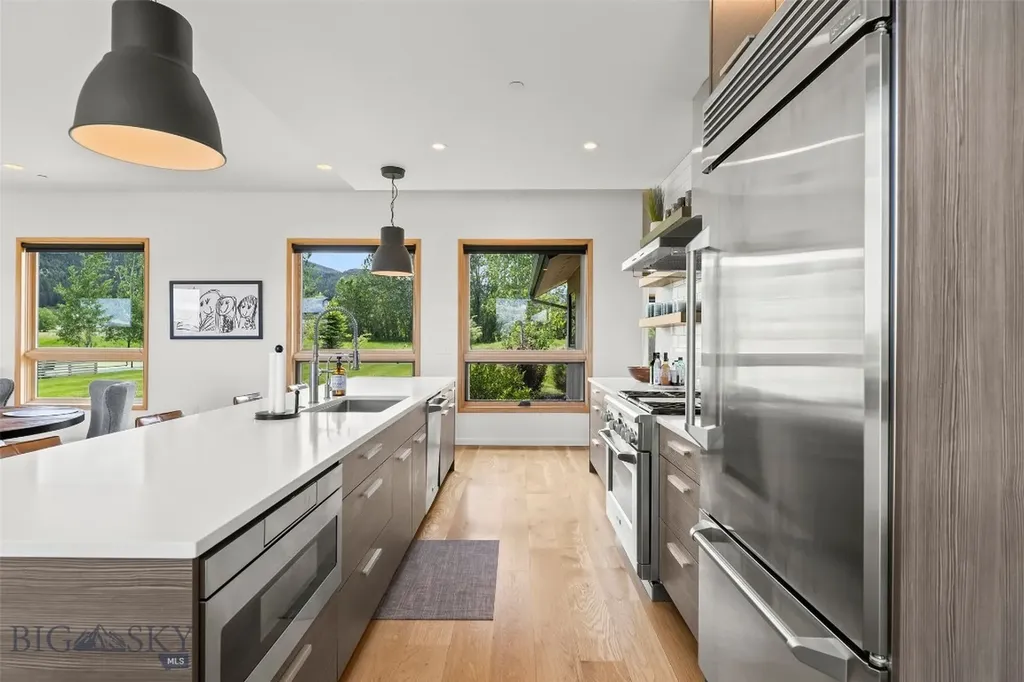 280 Hyalite View Drive Bozeman MT 59718