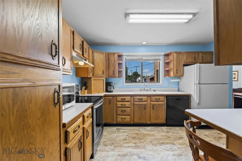 1322 W Crawford Street Livingston MT 59047