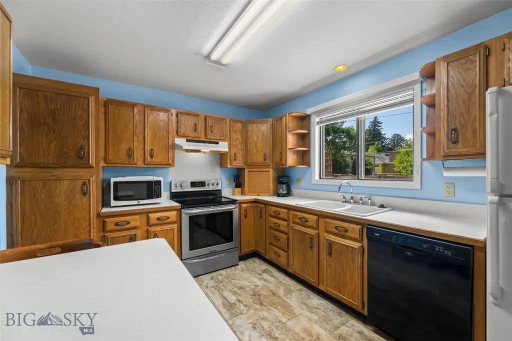 1322 W Crawford Street Livingston MT 59047