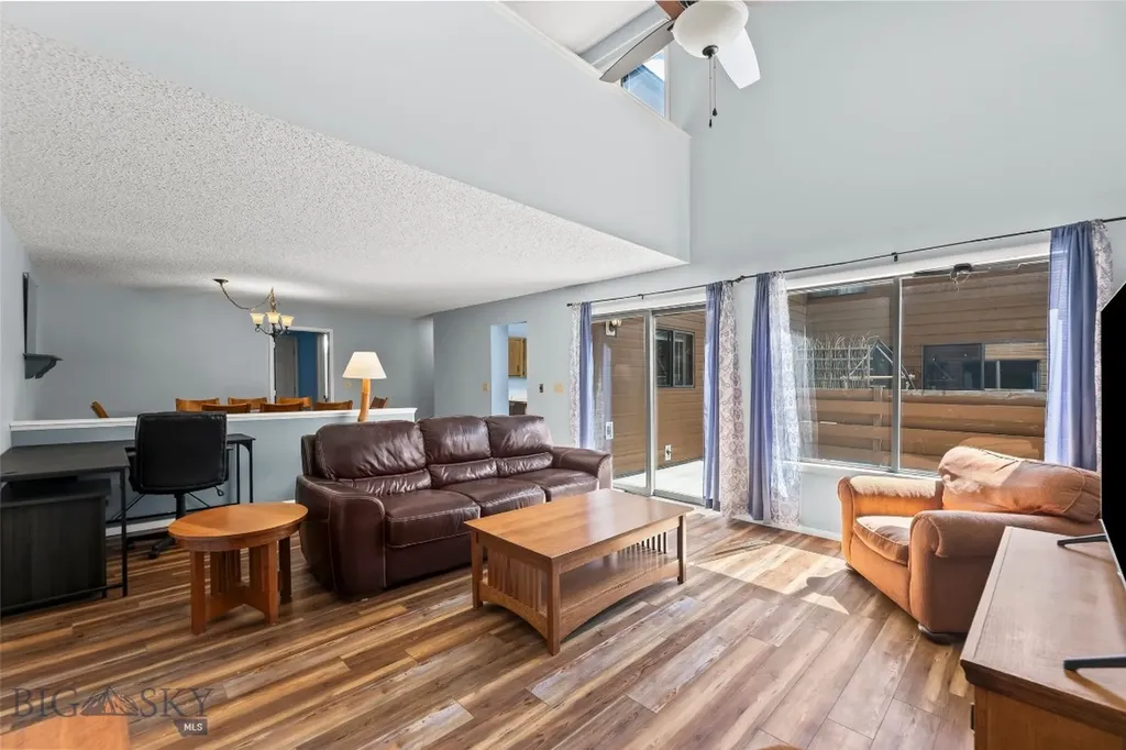 1322 W Crawford Street Livingston MT 59047