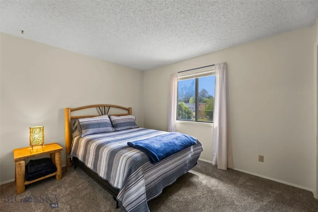 1322 W Crawford Street Livingston MT 59047