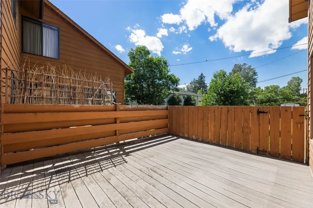 1322 W Crawford Street Livingston MT 59047