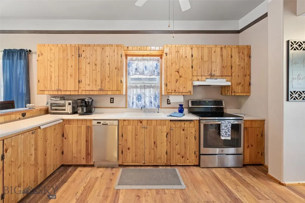 104 N Main Street Anaconda MT 59711