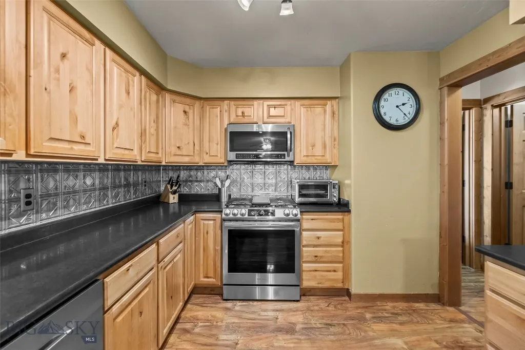 1127 Ridgeview Trail Livingston MT 59047