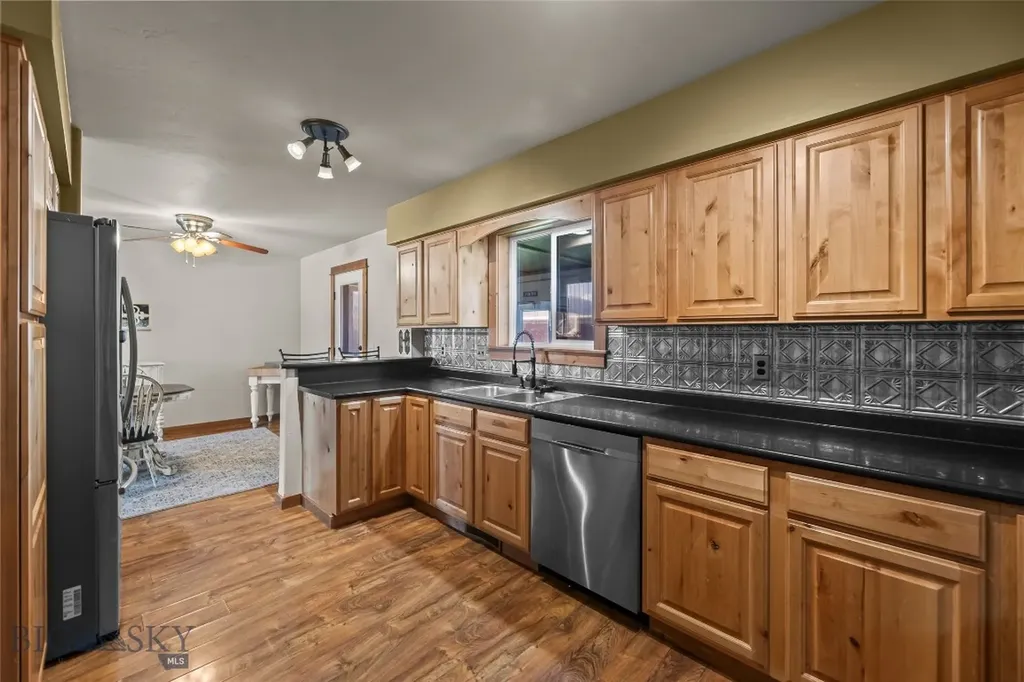 1127 Ridgeview Trail Livingston MT 59047