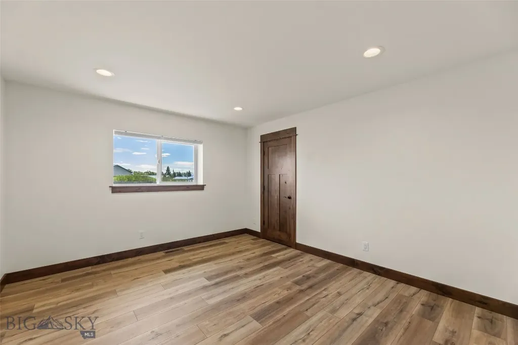 203 2nd Avenue N Clyde Park MT 59018