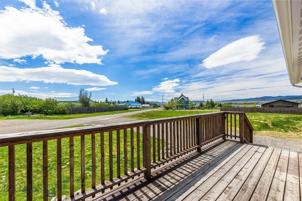 203 2nd Avenue N Clyde Park MT 59018