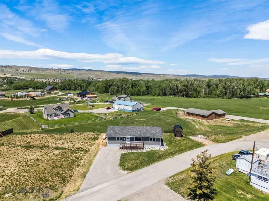 203 2nd Avenue N Clyde Park MT 59018