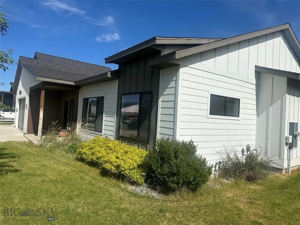 1303 Prairie Dawn Belgrade MT 59714