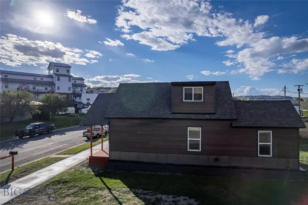 104 N K Street Livingston MT 59047