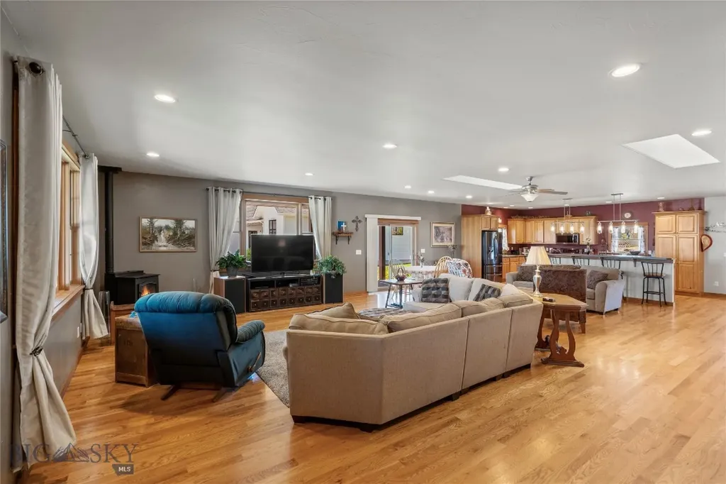 118 Keri Street Manhattan MT 59741